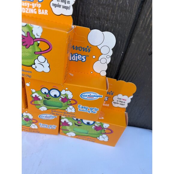 Lot of 6 Discontinued Johnsons Buddies Easy-Grip Sudzing Bar Soap For Kids NOS - Picture 3 of 6